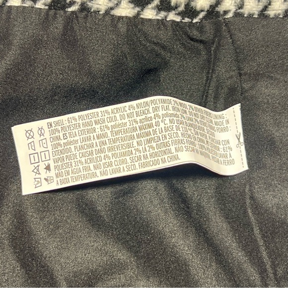 Forever 21 black and white checkered button up skirt women in a size small. - Picture 12 of 14